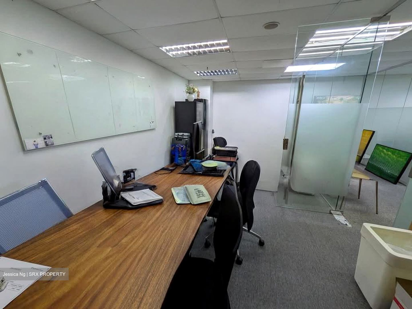 The Adelphi (D6), Office #595606821